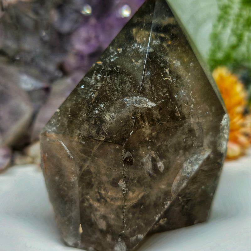 Smokey quartz cutbase