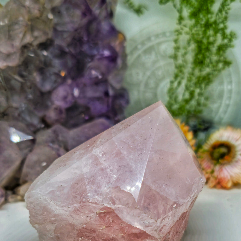 Rose quartz cutbase